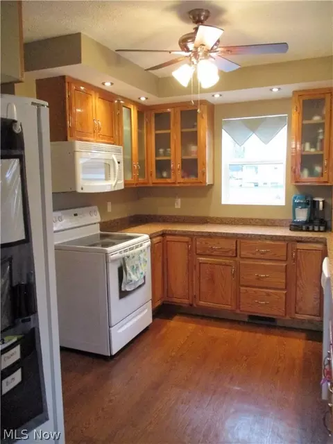 3405 Dickenson Rd, Ashtabula, OH 44004 photo 2