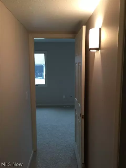 10084 Hideaway Cv, Aurora, OH 44202 photo 6