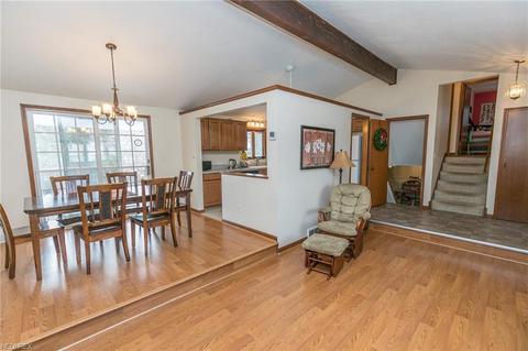 3105 Marda Dr, Parma, OH 44134 photo 7