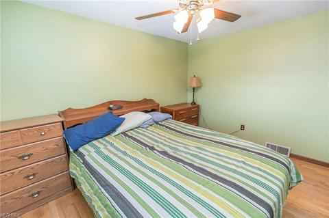 3105 Marda Dr, Parma, OH 44134 photo 16