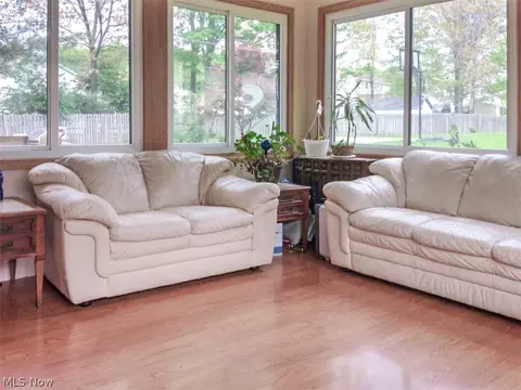 1505 William Cir, Parma, OH 44134 photo 25