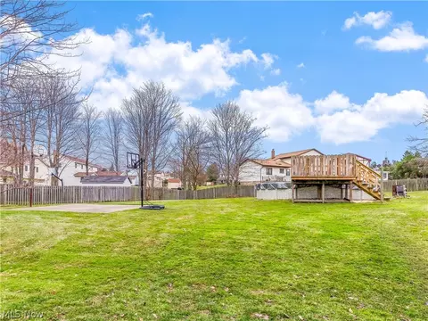 1505 William Cir, Parma, OH 44134 photo 32