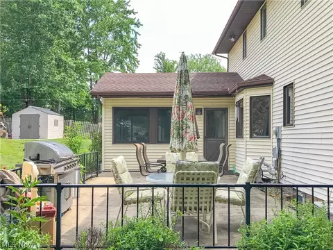 1505 William Cir, Parma, OH 44134 photo 29