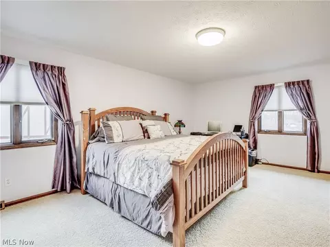 1505 William Cir, Parma, OH 44134 photo 16