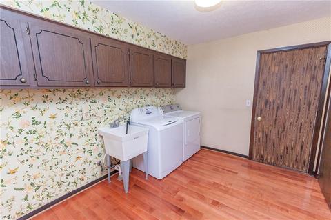 6967 Carol Dr, Independence, OH 44131 photo 18