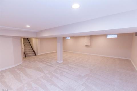 6967 Carol Dr, Independence, OH 44131 photo 27