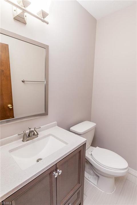 6967 Carol Dr, Independence, OH 44131 photo 17