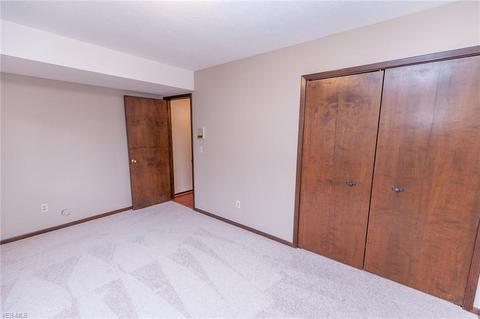 6967 Carol Dr, Independence, OH 44131 photo 16