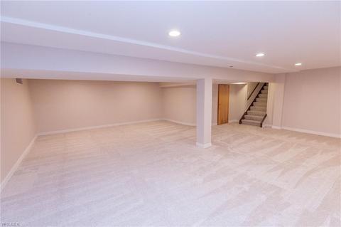 6967 Carol Dr, Independence, OH 44131 photo 26