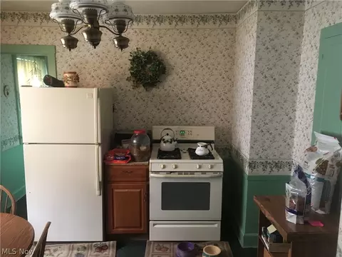 5255 Arch St, Maple Heights, OH 44137 photo 10