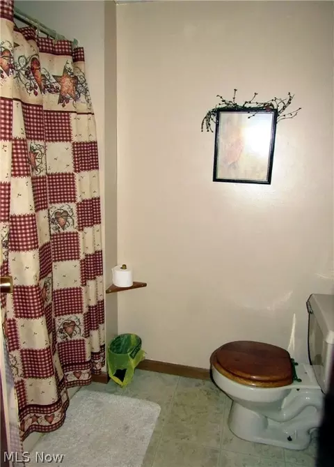 9062 Horn Rd, Windham, OH 44288 photo 6