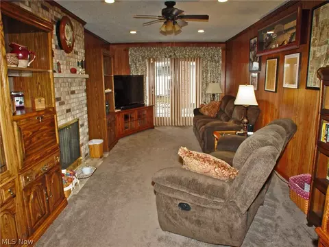 230 Brinker Rd, Wellsburg, WV 26070 photo 12