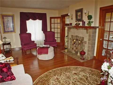 230 Brinker Rd, Wellsburg, WV 26070 photo 5