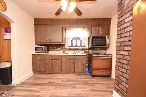 414 Creed St, Struthers, OH 44471 photo 12