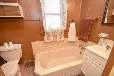 414 Creed St, Struthers, OH 44471 photo 13