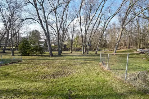 414 Creed St, Struthers, OH 44471 photo 28