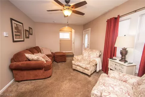 2322 11th St NW, Canton, OH 44708 photo 3