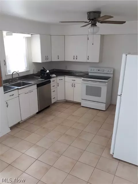 1838 E 223rd St, Euclid, OH 44117 photo 5