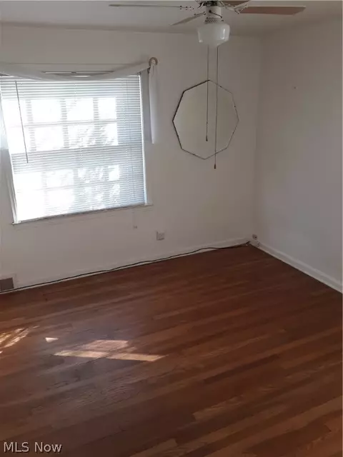 1838 E 223rd St, Euclid, OH 44117 photo 3