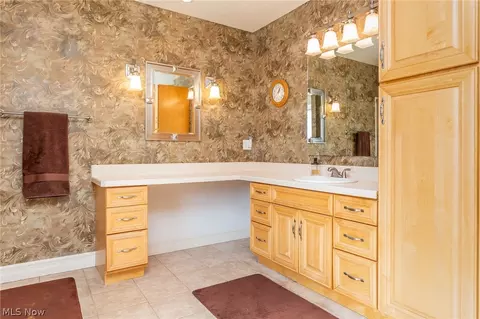 1025 Eagle Ridge Dr, Huron, OH 44839 photo 19