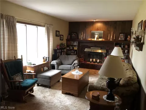 41500 Parsons Rd, Lagrange, OH 44050 photo 2