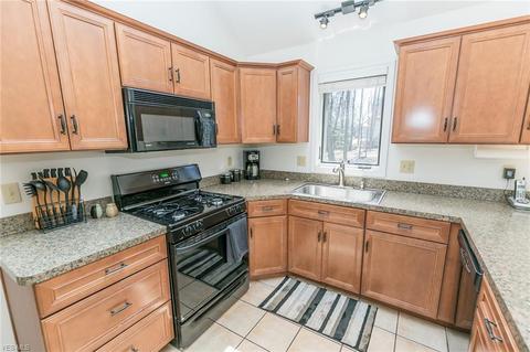 4804 Maple Leaf Ln, Independence, OH 44131 photo 11