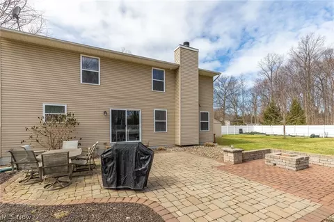 6033 Collins Rd, Mentor, OH 44060 photo 34