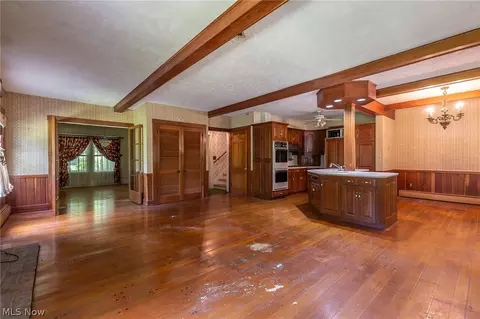 4706 River St, Willoughby, OH 44094 photo 3