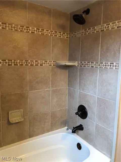 116 Wayne Ave, Akron, OH 44301 photo 15