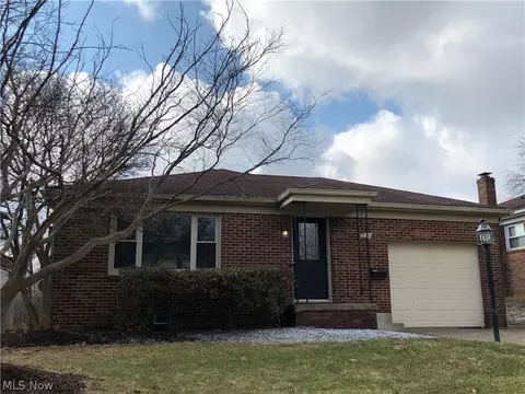 116 Wayne Ave, Akron, OH 44301 photo 18