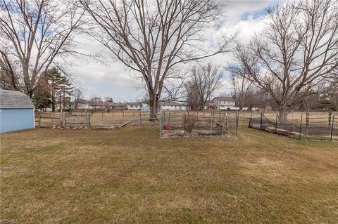 10880 Baron Dr, Parma, OH 44130 photo 31