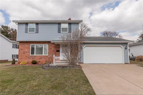 10880 Baron Dr, Parma, OH 44130 photo 1