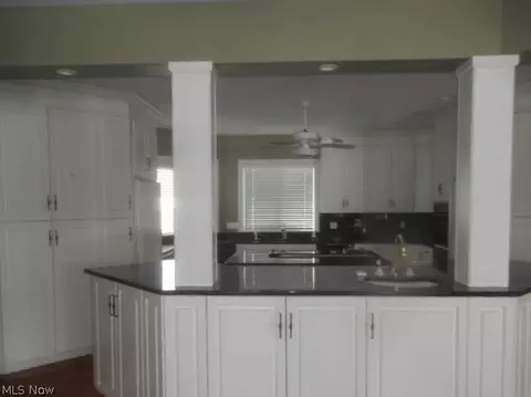 615 Hardwick Dr, Aurora, OH 44202 photo 9