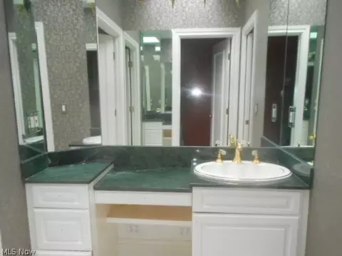 615 Hardwick Dr, Aurora, OH 44202 photo 29