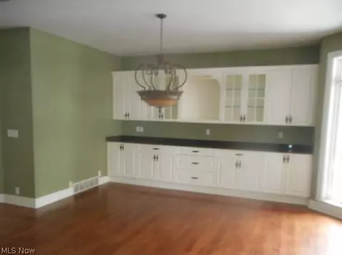 615 Hardwick Dr, Aurora, OH 44202 photo 7