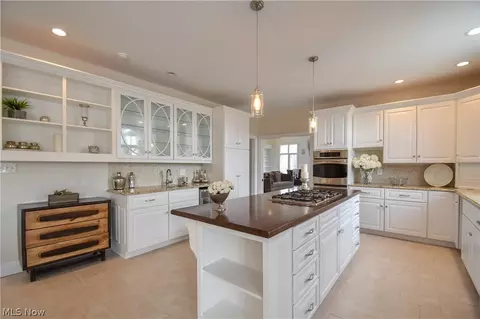 4085 Shields Rd, Canfield, OH 44406 photo 5