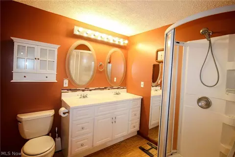 1966 Parkgate Ave, Akron, OH 44320 photo 14