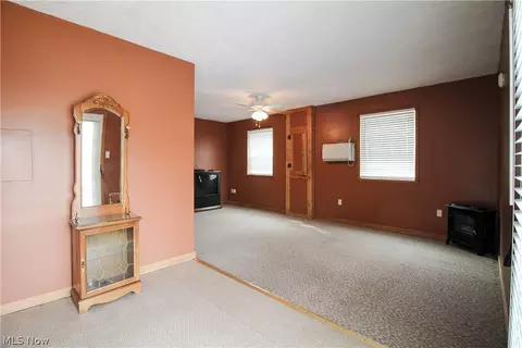 1966 Parkgate Ave, Akron, OH 44320 photo 10