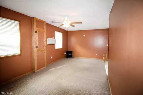 1966 Parkgate Ave, Akron, OH 44320 photo 11