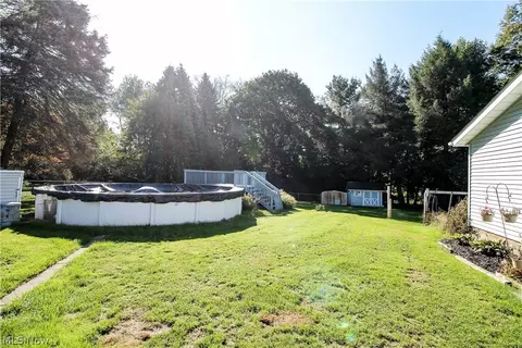 1966 Parkgate Ave, Akron, OH 44320 photo 28