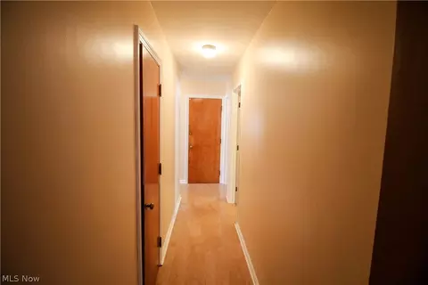 1966 Parkgate Ave, Akron, OH 44320 photo 12
