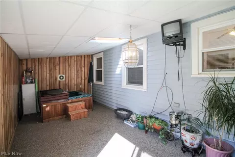 1966 Parkgate Ave, Akron, OH 44320 photo 23