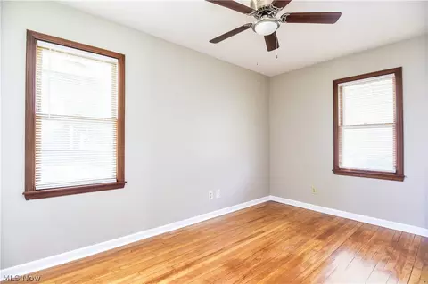 4041 Risher Rd, Youngstown, OH 44511 photo 11