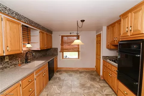 70 Neff Dr, Canfield, OH 44406 photo 14