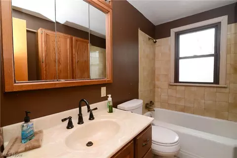 70 Neff Dr, Canfield, OH 44406 photo 23