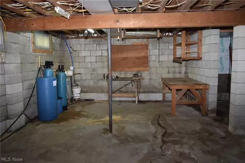 1056 Baseline Rd E, Shiloh, OH 44878 photo 13