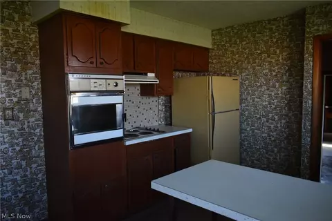 1056 Baseline Rd E, Shiloh, OH 44878 photo 6