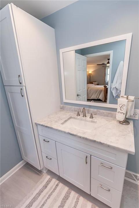 7286 Rita Dr, Independence, OH 44131 photo 17