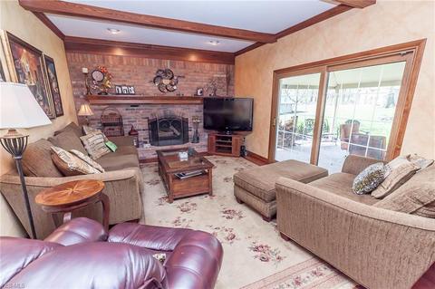 7286 Rita Dr, Independence, OH 44131 photo 9