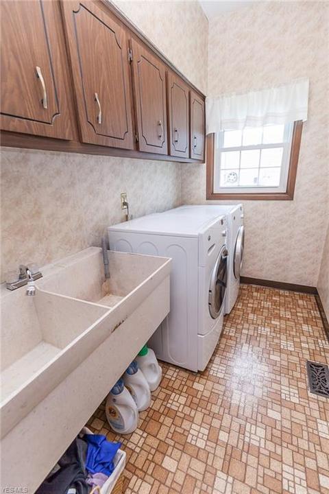 7286 Rita Dr, Independence, OH 44131 photo 13